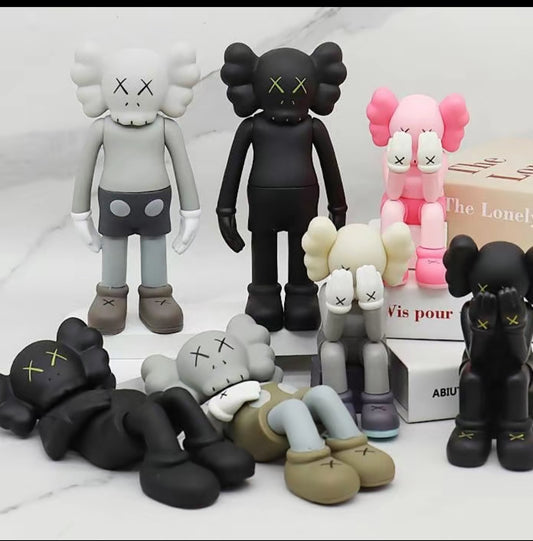 KAWS figure - Cartoon Doll Creative